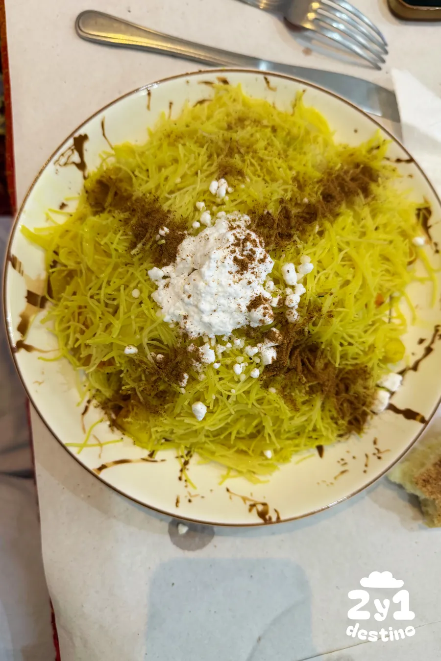 Seffa vegetal, plato de fideos finos de Marruecos